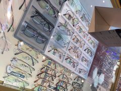 -宝岛眼镜·蔡司(赤峰路地铁站店)