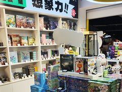 -废柴猫概念馆·桌游电玩卡牌(人广世茂店)