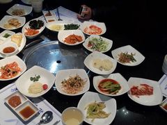 -青松馆韩国料理(香港中路佳世客店)