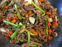 -老板很二(吉大店)
