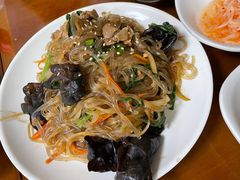-亲昵春川鸡排(韩国美食街店)