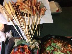 -何师烧烤Pro ·江湖川菜·小龙虾·精酿(太古里旗舰店)
