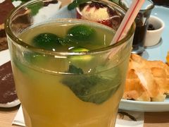 -必胜客(漕宝路店)