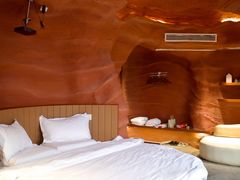 -幸栖洞穴设计酒店(成都春熙路店)