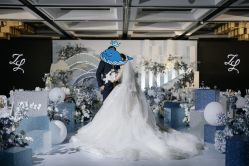 -南京宝娜嫁衣婚纱礼服馆(中央路店)