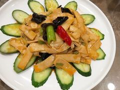 -户部巷小吃(中商徐东平价广场店)