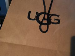 -UGG(燕莎奥特莱斯购物中心店)