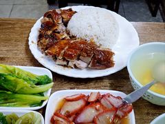 烧鹅饭-煲煲香快餐(南京路店)