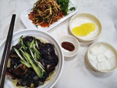 炸酱面-正宗韩国炸酱面(沈航店)