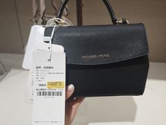 -唯品会(北京国瑞城店)