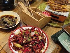 -冶建镜子·老南昌大排档·江西虾王(总店)