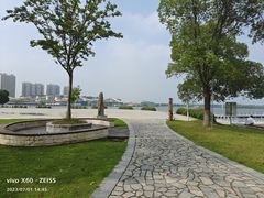 -如皋市龙游湖欢乐世界