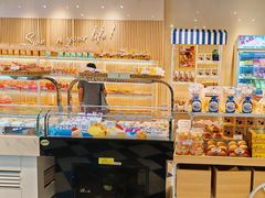 -85度C(生甜甜圈研究工坊·上海局门店)