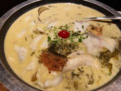 酸菜鱼-蝴蝶汇音乐酒馆(罗湖店)