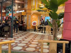 -大食代美食广场(上海中心店)