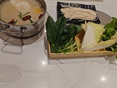 -呷哺呷哺 黄金牧场 (中发百旺店)