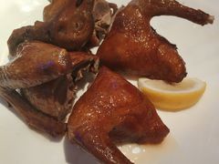 招牌红烧乳鸽-太平馆西餐厅(北京路店)
