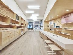 -诺柯视眼镜-蔡司依视路官方工厂店(淞南一店)