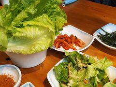 -唯成•韩国炭火烤肉 유성고기