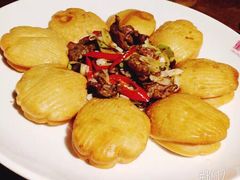 -童年小筑餐厅(申花路店)