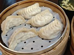 三丁蒸饺-大龙汤包