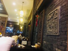 -张氏宽窄巷成都名小吃(茂业百货华强北店)