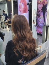 -藤野造型烫发染发