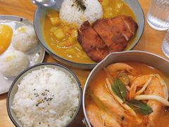 -About Bistro關於·泰式家庭料理
