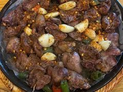 -老东镇啤酒屋海鲜加工·蒸汽海鲜·海鲜烧烤(台东店)