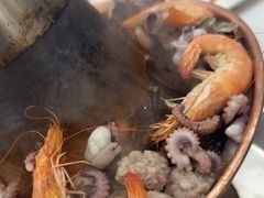 -一口猪海鲜浑锅·东北家常菜