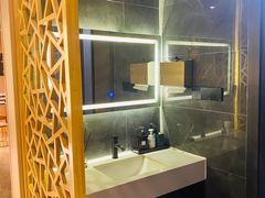 -得闲·高空SPA(东盟店)