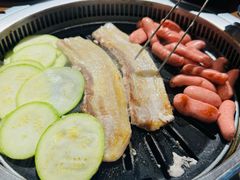 -明洞阿姨·韩式酱蟹烤肉·创意料理(三元桥店)