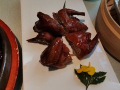脆皮乳鸽-燕郊烧鸽子(和众店)