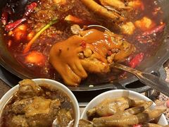 -萍姐火锅·公路夜市(武汉首店)