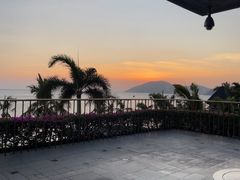 -日落吧·海景咖啡厅·餐酒吧·鸡尾酒·下午茶·乐队表演·浪漫夕阳·三亚文华东方酒店