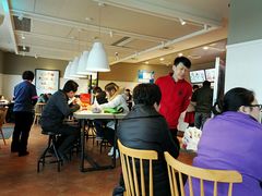 大堂-肯德基(大桥北服务区东店)