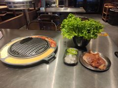 -猪掌柜韩国烤肉(六折店)