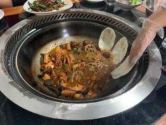 -三里屯土灶炖公鸡地锅鸡(江东店)