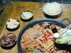 -正南齊北重庆老火锅(光华村直营店)