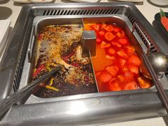 -海底捞火锅鲜切牛肉主题店(长寿路店)