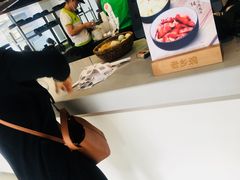 -老乡鸡(武汉中南梅苑小区地铁站店)