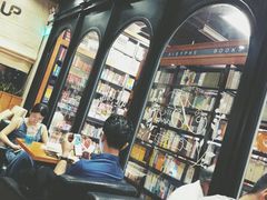 -西西弗书店&矢量咖啡(静安大悦城店)