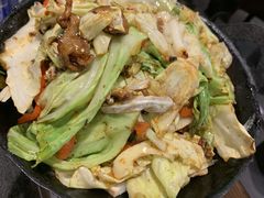 手撕包菜-华盛园卷子王农家菜水库鱼