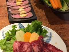 -炼火烤肉店