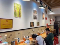 -柳州肥姨妈大骨螺蛳粉(江宁万达店)