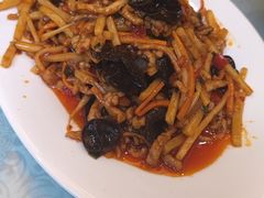 鱼香肉丝-川人川菜馆·小龙虾·鲜虾现做(黄山路店)