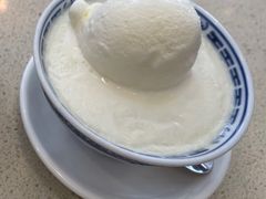 双皮奶加雪糕-仁信老铺甜品(北京路店)
