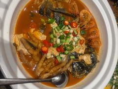 -新天明砂锅鱼头煲