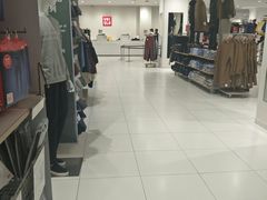 -优衣库(南京建邺万达广场店)