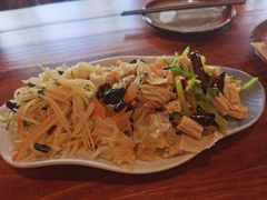 -六禾熏酱小酒馆·东北菜(海甸岛店)